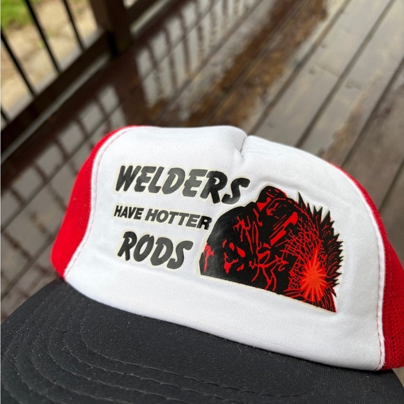 Vintage WELDER trucker hat - Picture 2 of 6